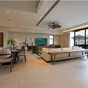 Selection of 5 bedroom seafront villas with heated pool on Ciovo near Trogir, sleeps 10